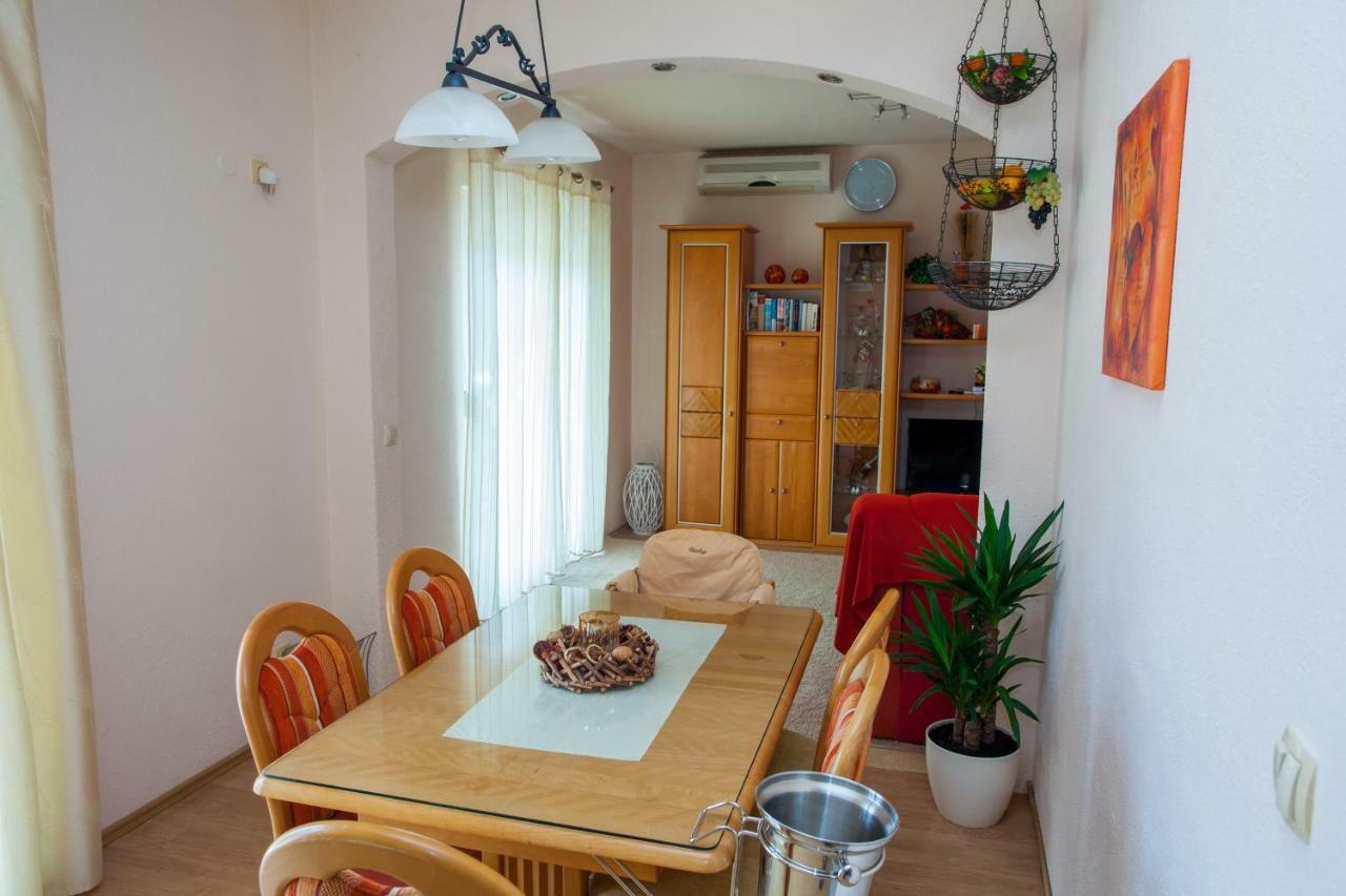 Apartman Antonio Apartment Makarska Bagian luar foto
