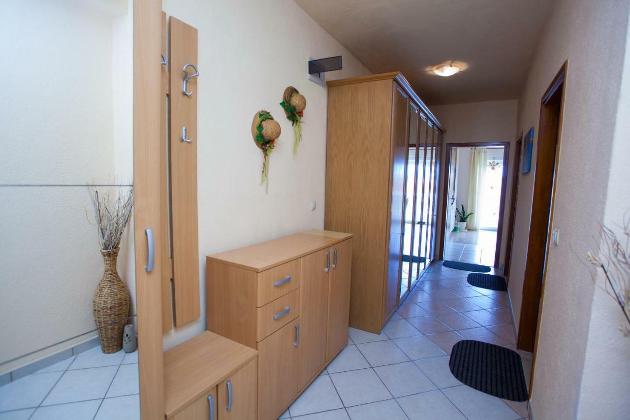 Apartman Antonio Apartment Makarska Bagian luar foto